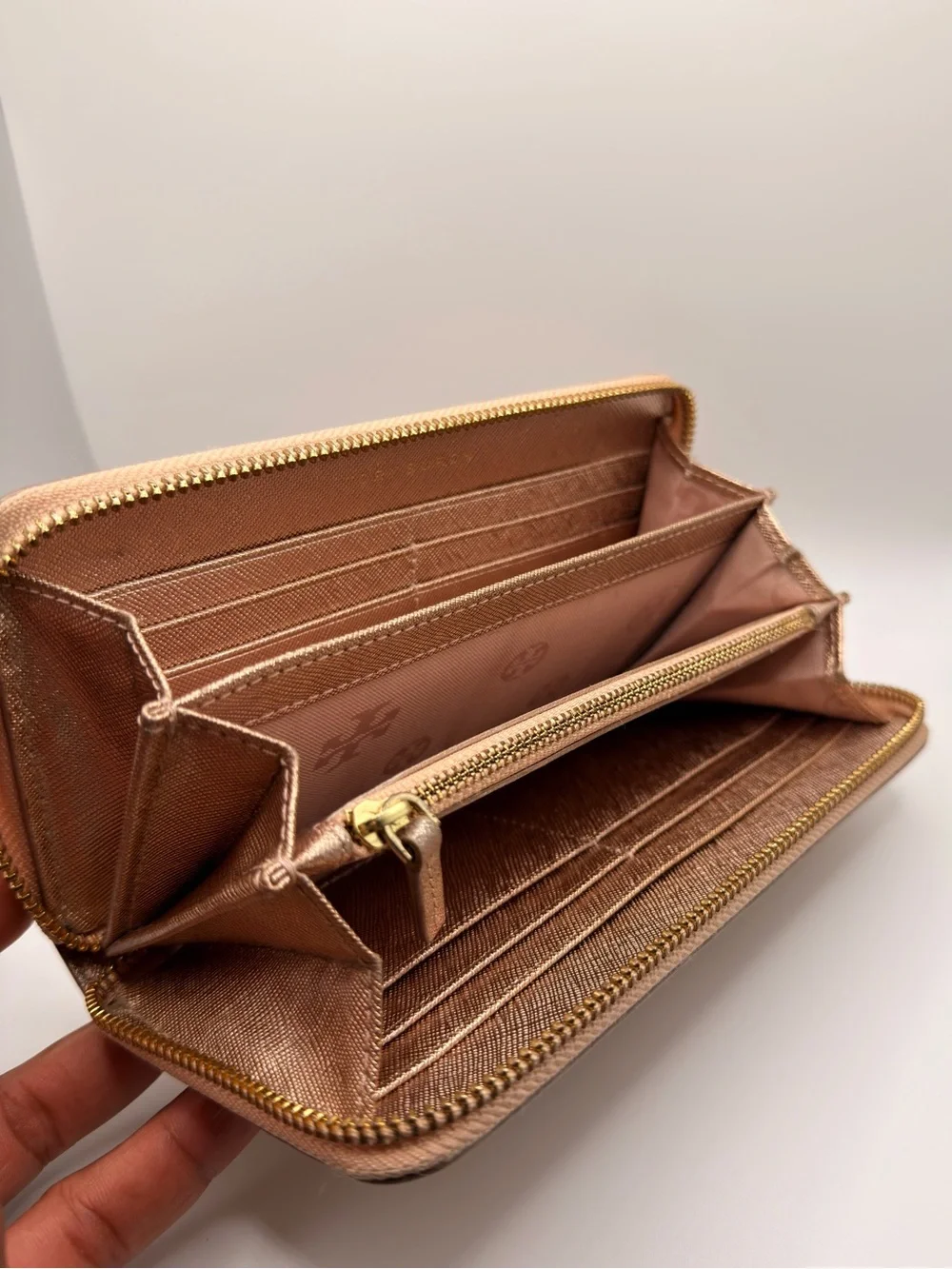Tory Burch Rose Gold Metallic Saffiano Zip Around Continental Wallet